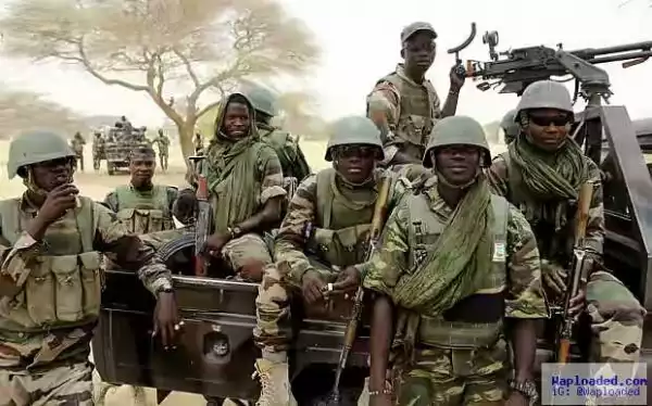 Nigerian Army Rescues 5000 Boko Haram Hostages